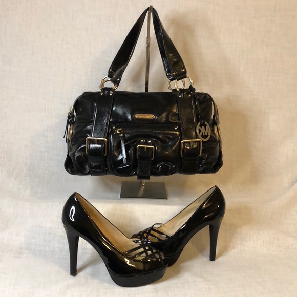 MICHAEL KORS BLACK PATENT LEATHER PUMPS 👠 - Picture 6 of 6